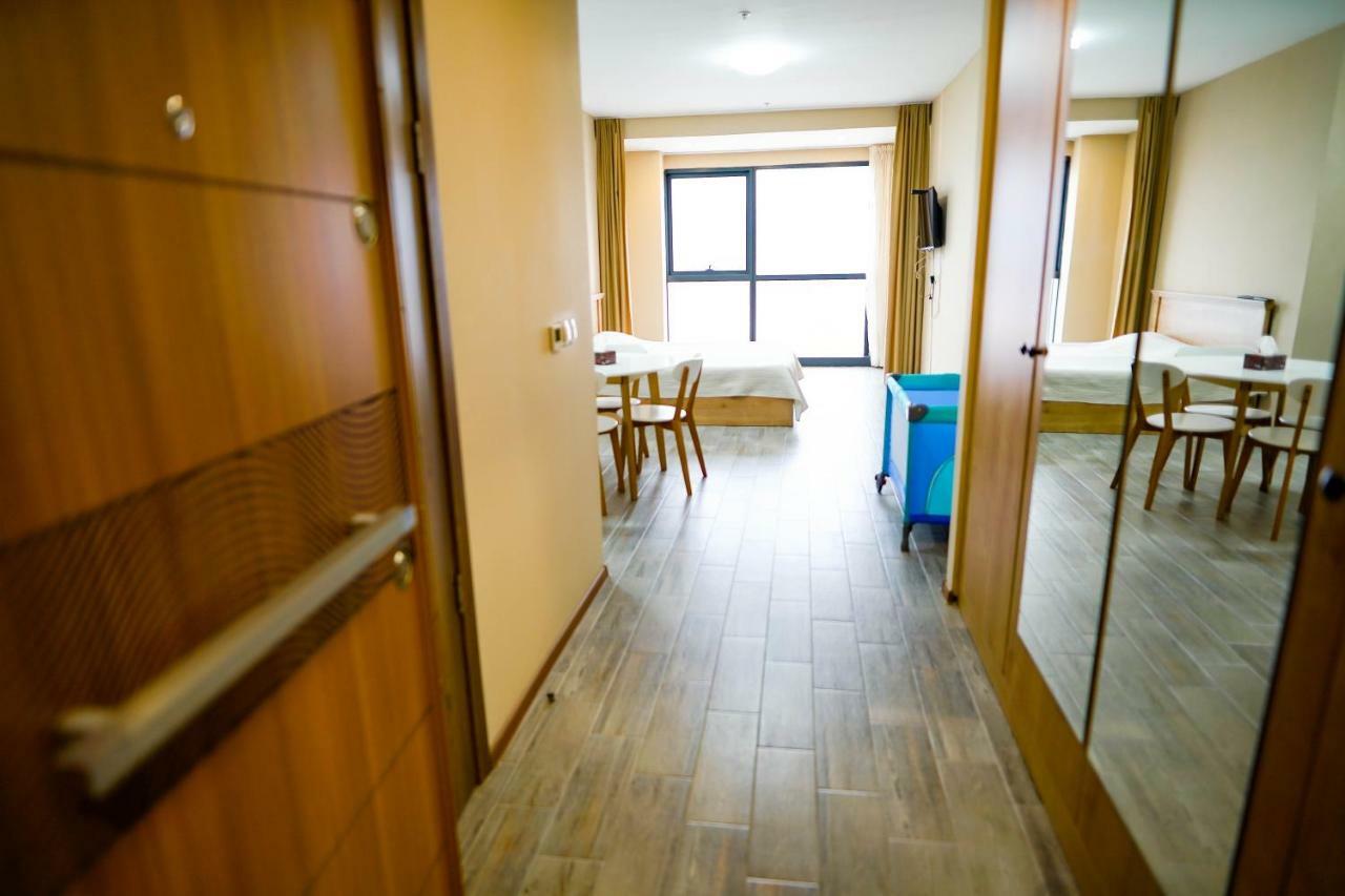 Balmaral Apart Hotel Batumi Exteriér fotografie